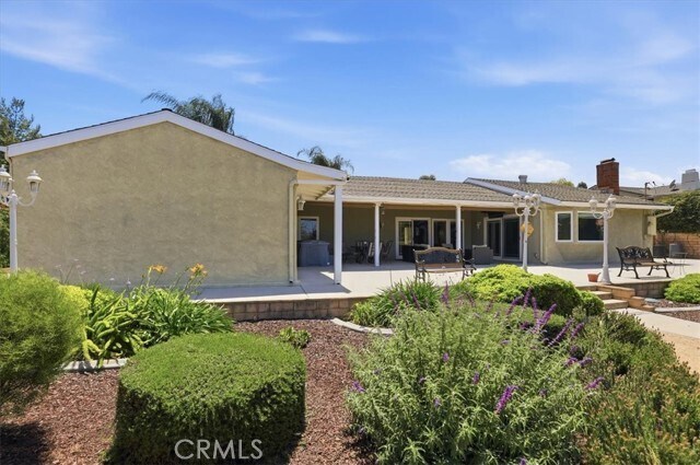 Building Photo - 16540 Wagon Wheel Dr