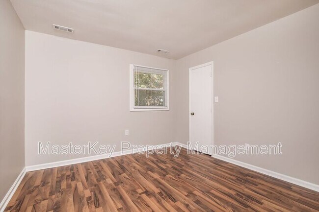 Building Photo - 4017 Grimstead Ln