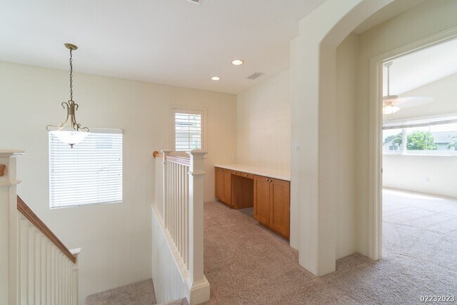 Building Photo - 3br/2.5 ba Single Family Home in Ocean Pointe