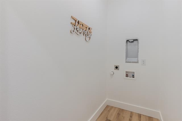 Building Photo - 2111 Wright St