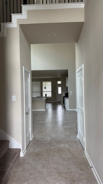 Building Photo - 16018 Muster Oak Dr
