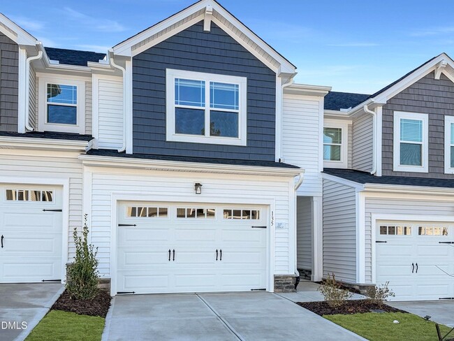 Building Photo - 135 Siebold St