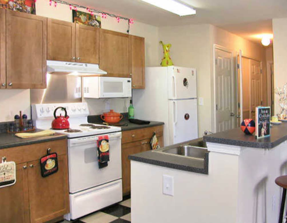 Building Photo - 140 Yellowstone Dr