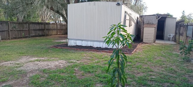 Building Photo - 4510 Granada Ave