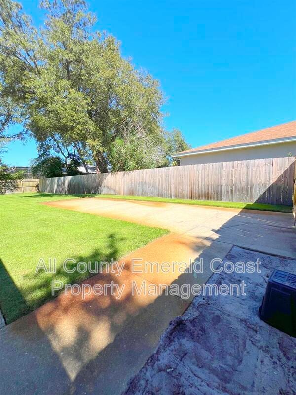 Building Photo - 4104 Indian Bayou N