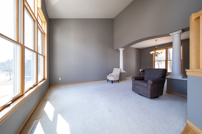 Building Photo - 7122 Harrison Hill Trail