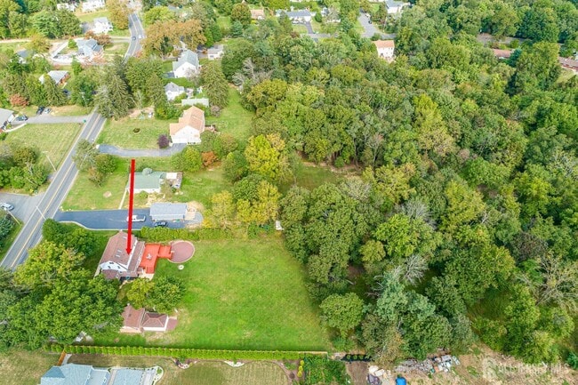 Building Photo - 338 Buckelew Ave