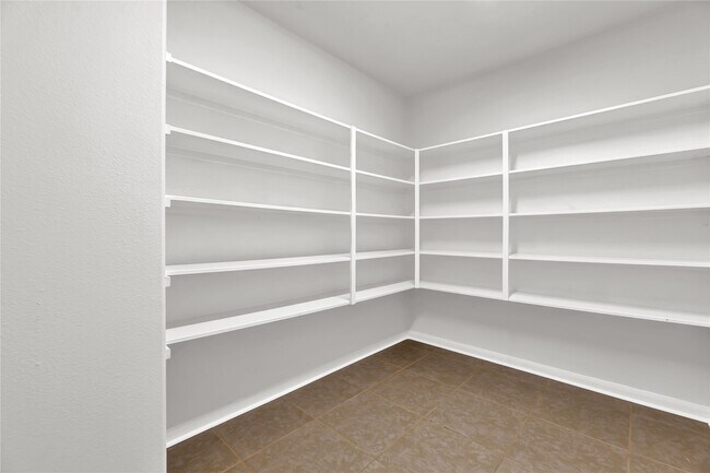 Building Photo - 1906 Rock Ridge Dr