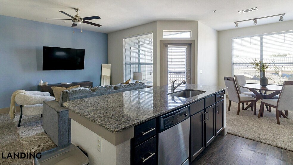 Building Photo - 4115 Louetta Rd