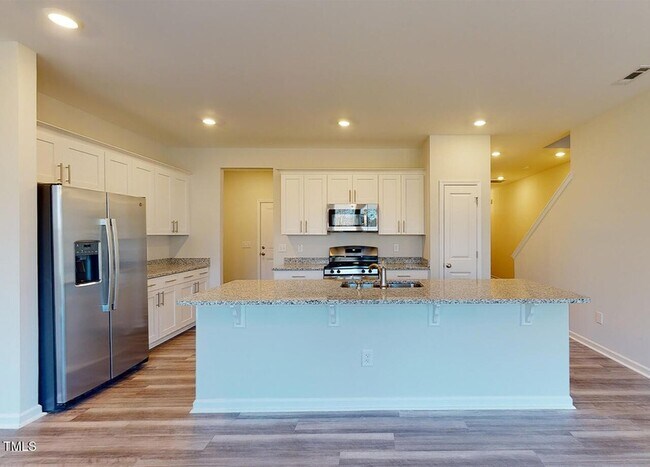 Building Photo - 215 Lemon Leaf Pl