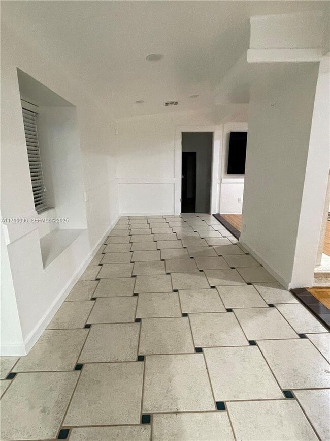 Building Photo - 63 NW 51st Ave