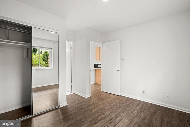 Building Photo - 18616 Pier Point Pl