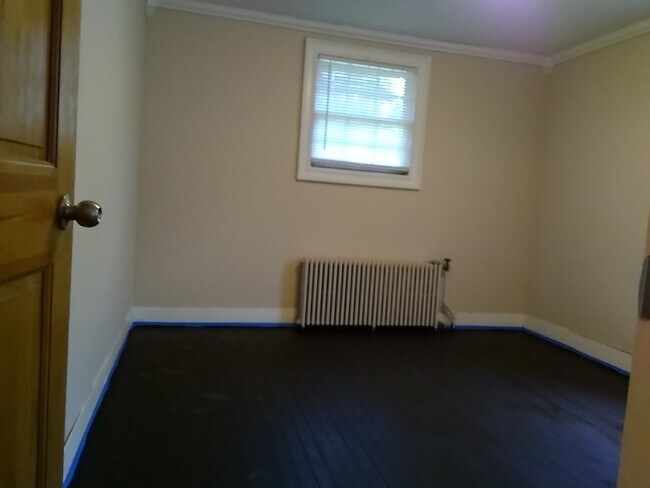 Building Photo - 12 Orchard St