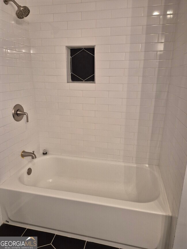 Building Photo - 626 Grayson Pkwy