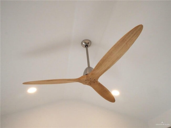 Building Photo - 23 East St