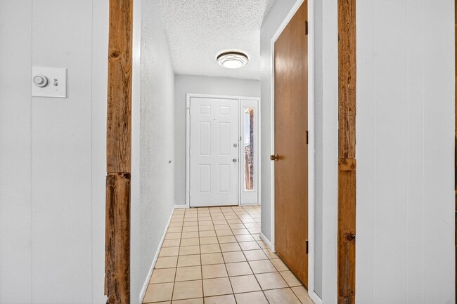 Building Photo - 5236 91st St