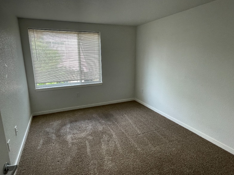 Building Photo - 2830 E College Ave