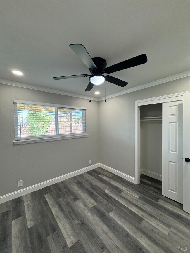 Building Photo - 124 Purdue Dr