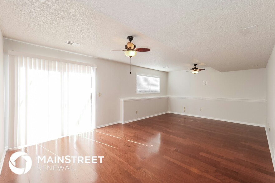 Building Photo - 16353 S Brentwood St