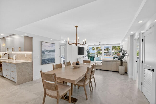 Building Photo - 3546 S Ocean Blvd