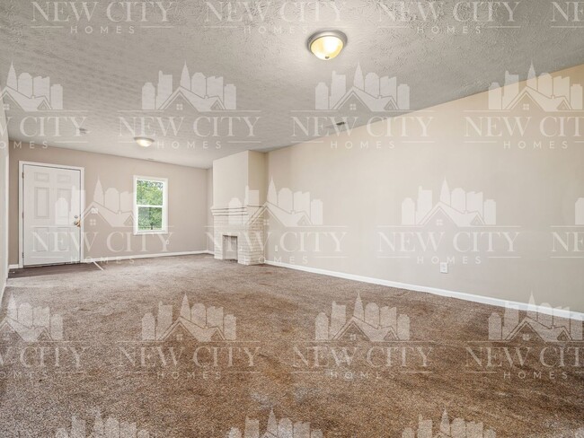 Building Photo - APPLY NOW! Ranch Home Near West Side