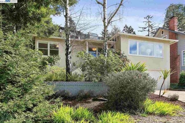 Primary Photo - 1269 Grizzly Peak Blvd