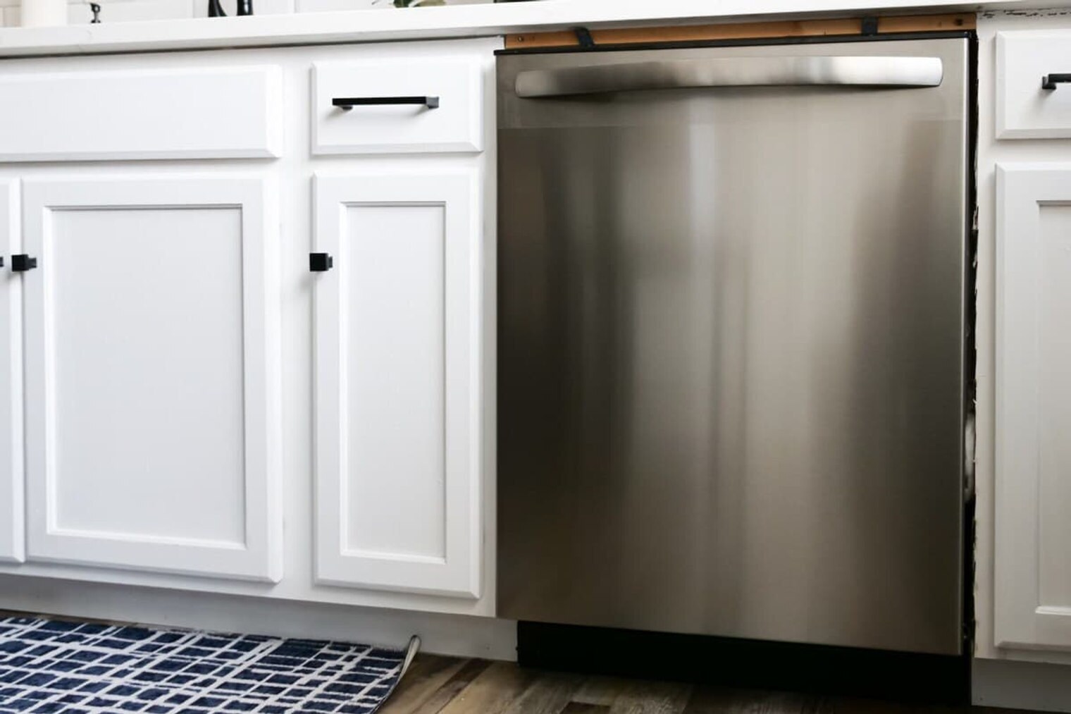 Building Photo - 415 Short St