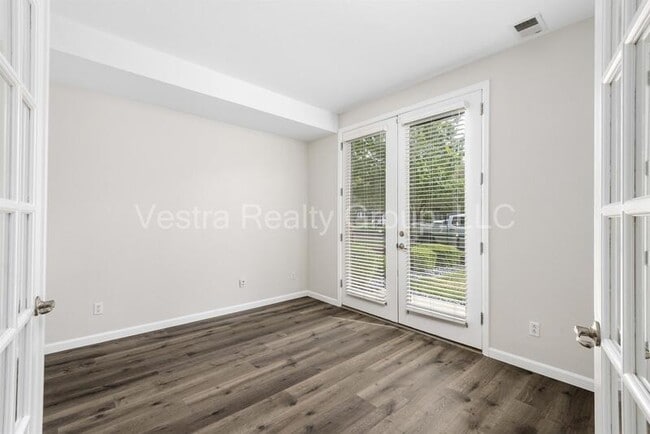 Building Photo - 4157 W 118th Pl