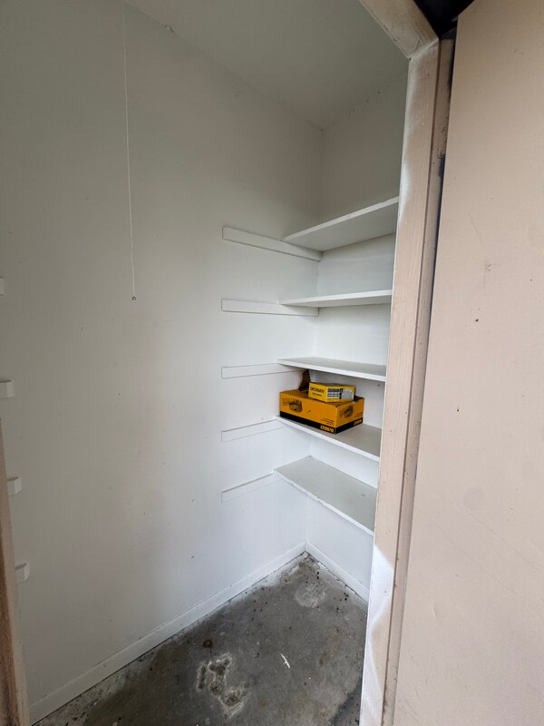 Building Photo - 4031 Briarglen Dr