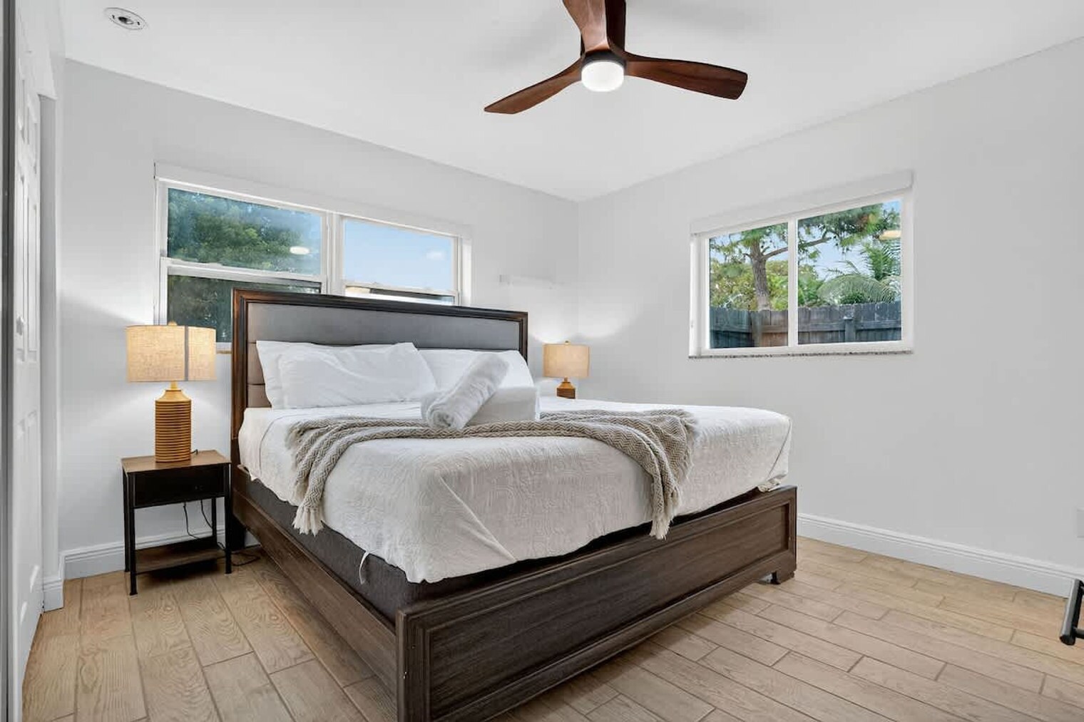 Building Photo - 6660 Custer St