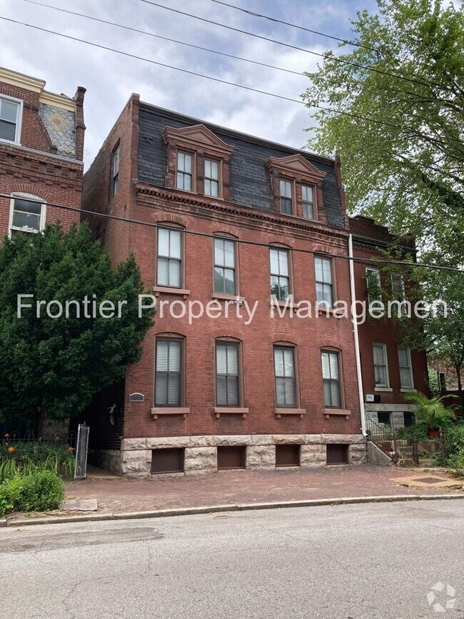 Building Photo - 2511 South 9th Street.