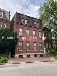 Building Photo - 2511 S 9th St