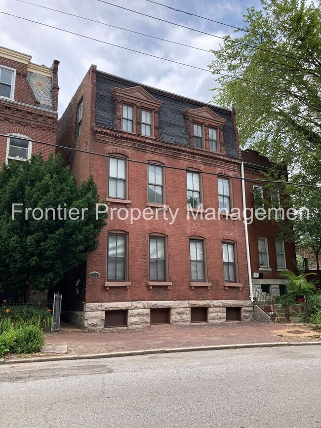 Primary Photo - 2511-2513-2513 S 9th St