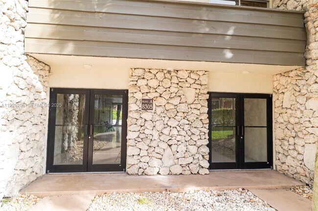 Building Photo - 8305 SW 72nd Ave