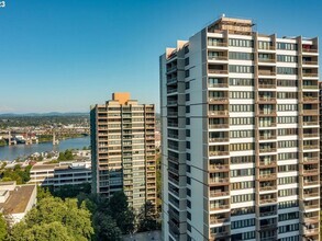 Building Photo - Harrison Towers East