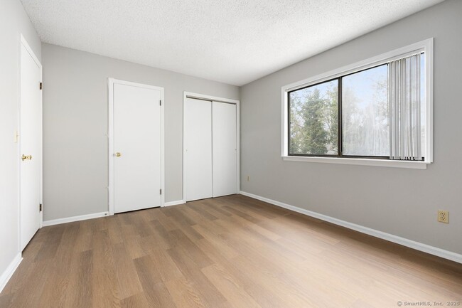 Building Photo - 422 Courtland Ave