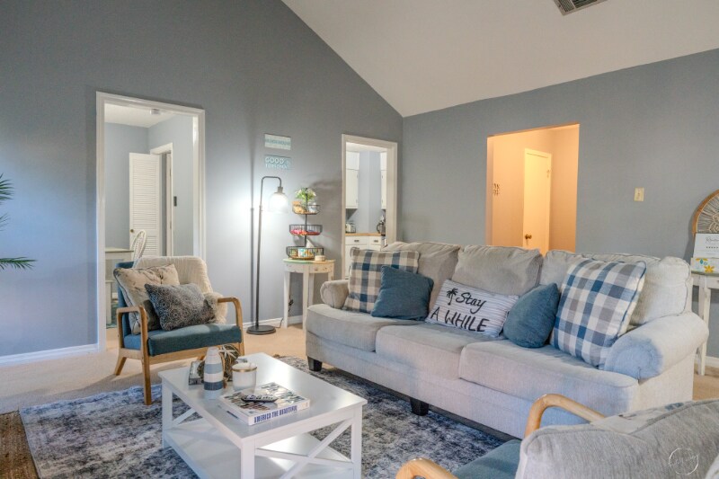 Building Photo - 2315 Farrell Cir