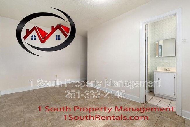 Building Photo - 7470 Moffett Rd