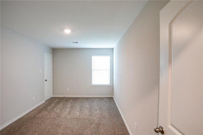Building Photo - 301 Liberty Meadows Dr