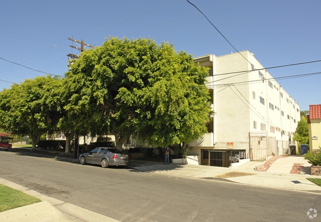 Primary Photo - Curson II Apartments