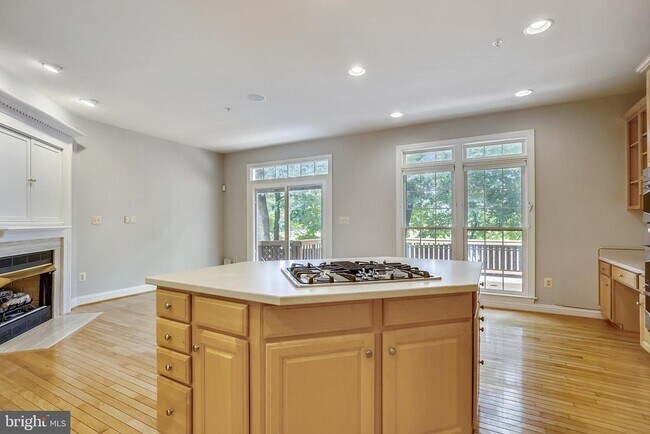 Building Photo - 10555 Tuckerman Heights Cir