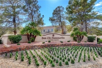 Building Photo - 2924 Crown Ridge Dr