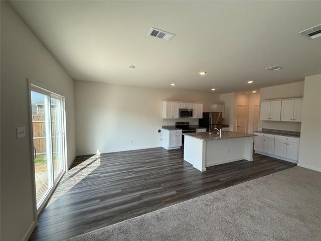 Building Photo - 2104 Jackson St