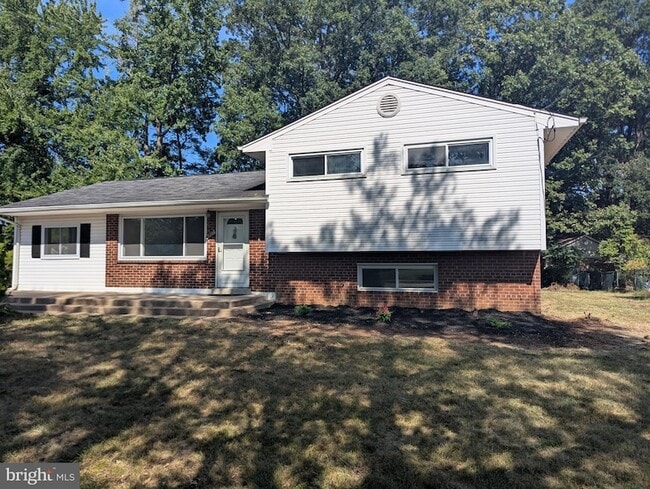 Primary Photo - 6327 Willowood Ln