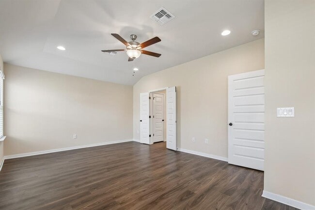 Building Photo - 9813 Eloquence Dr