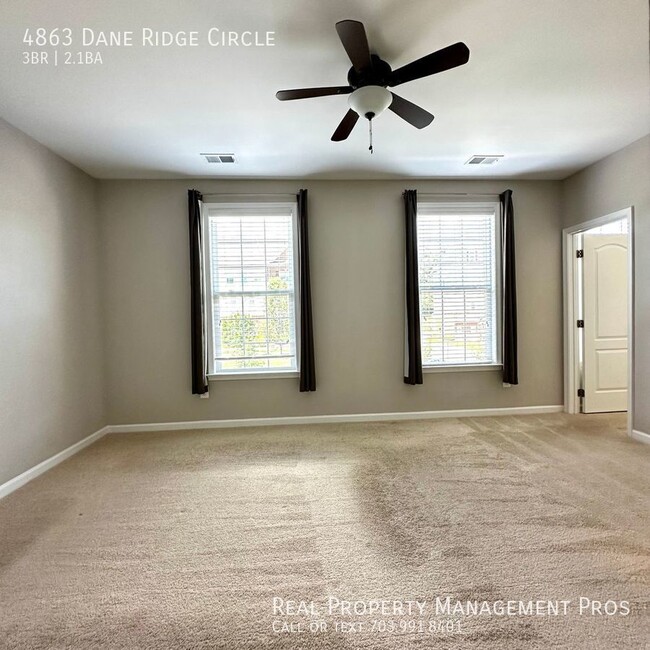 Building Photo - 4863 Dane Ridge Cir