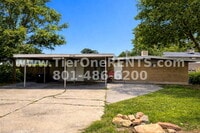 Building Photo - This property offers a NO DEPOSIT option available for qualified renters!