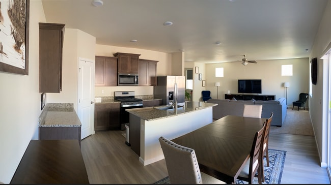Building Photo - Modern & Spacious 5-Bedroom Home in Desirable Sultan Community
