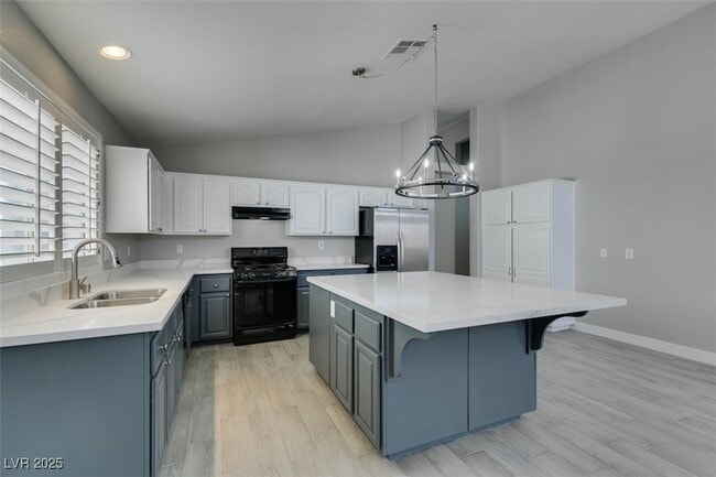 Building Photo - 2744 Summerchase Ln