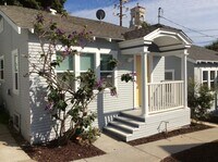 Building Photo - Super Charming Cottage, downtown Ventura